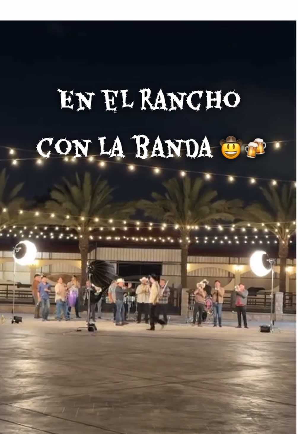 La vida es mejor si suena asi 🤠🍻🫶🏻 #parati #bandalafantastica #enelrancho #envivo🔴 #complaciendo 