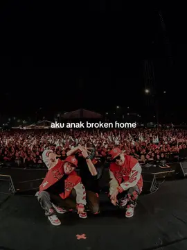 Wongliyo ngerti opo ? Aku anak Kalcer ( Kalangan Cerai ) dilahirke dadi anak sing kuat 🙏 #ndxaka #wongliyongertiopo #CapCut 