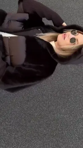 ✈️✈️Kostenloser Versand❄️✨Damen Oversized Pufferjacke mit Kapuze im Patchwork-Design