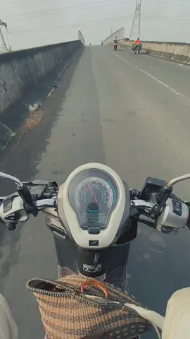 Minggu isuk adus mruput gowo pitek😂