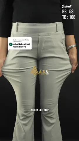 Membalas @Atika Atikacantik warna ivory gemes kan? Jadi pengen koleksi semua celana warna ivory gak sih 🤭🔥#promomakangajian #ootdfashion #aacoficialstore 