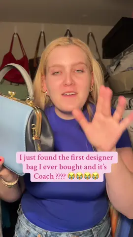 yall know I feel about @Coach now…but I was a Coach gal in 2014 too! found the first designer bag I ever bought as I’m cleaning out my closet and I’m emotional ;) does anyone know what this one is called???? #coachbag #coachpurse #designerbag #pursetok #firstdesignerbag 