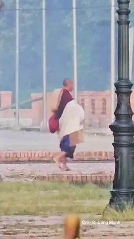 Bình an tốt đẹp . Thầy Minh Tuệ bộ hành khất thực, Thánh Tích Lâm Tỳ Ni Nepal . #thayminhtuemoinhat #thayminhtue #thichminhtue #tinco369 