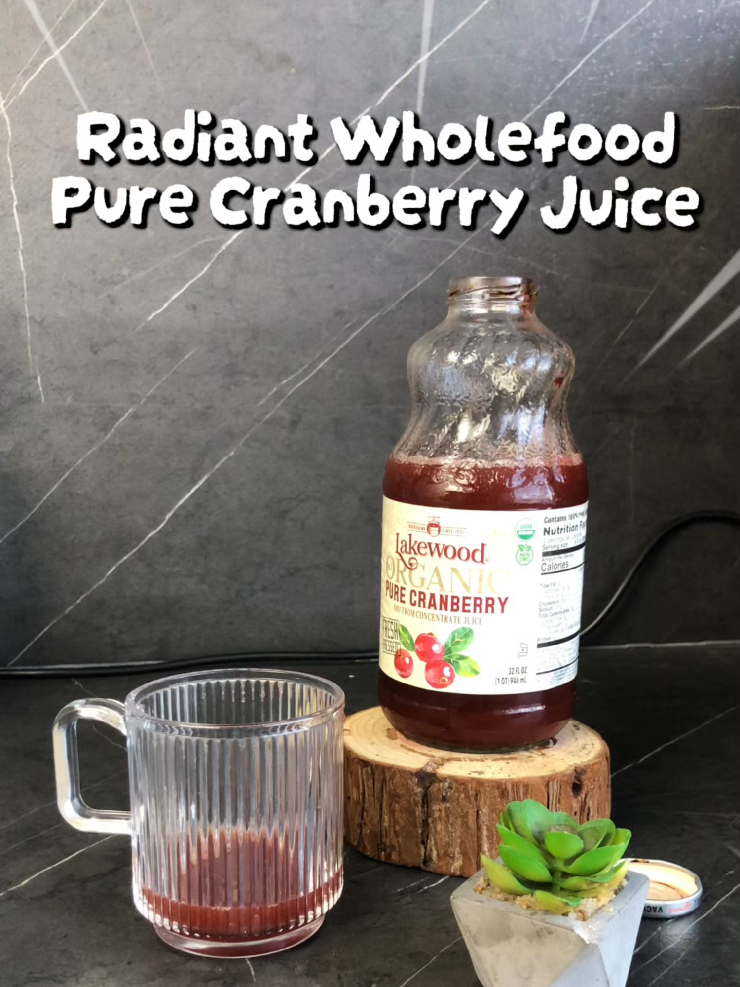 🍒 PURE CRANBERRY POWER! 🍒 Kalau korang suka minuman yang betul-betul asli & natural, ni dia — Lakewood Organic Pure Cranberry Juice, tanpa gula tambahan, tanpa bahan pengawet 💯 👉 Rasa dia masam segar, penuh antioksidan, bantu detox badan & sokong kesihatan dalaman. Minum terus pun boleh, atau campur air/smoothies pun padu! 🧃✨ #RadiantWholeFood #LakewoodOrganic #PureCranberryJuice #ColdPressedJuice #NoSugarAdded #HealthyLiving #NaturalDetox #AntioxidantRich #OrganicLifestyle #StayRadiant