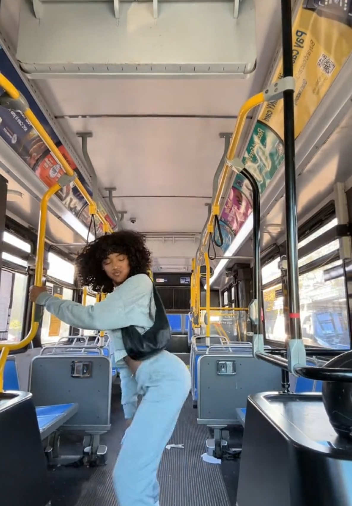 Bus was movingg 😭 #jcbxo #winterbrooks 