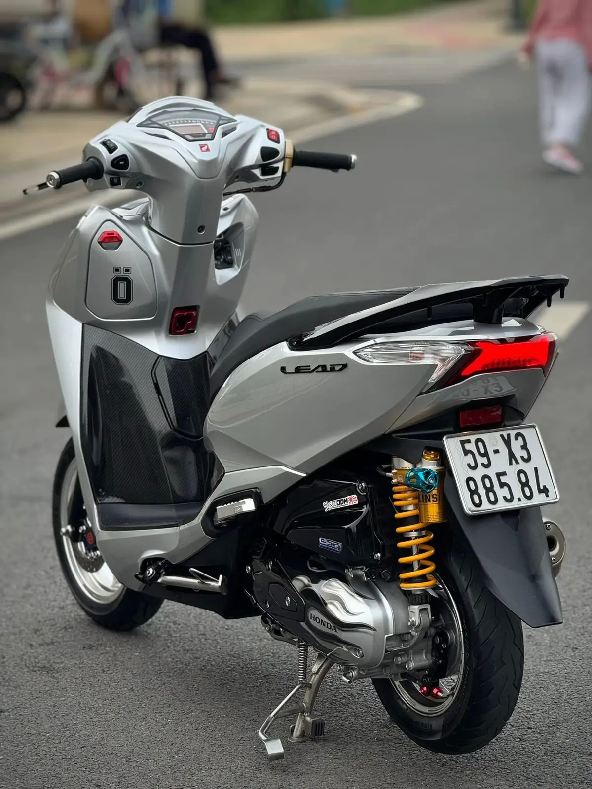 #Lead4val Up Full 160 TPL Biển Số Sài Gòn, chính chủ (bao công chứng) Style Bạc Porsche Full Options Real Đồ chơi trên xe: •Phuộc Ohlins BDT/ HPA TBT V3 •Đồng hồ Koso Vario 2017  •Cặp tay Anchor Real •Heo Brempo 2Pis, đĩa/dây đồ chơi •Pô 4Road Real Lon Ngắn móc theo bài •Full chi Tiết Cnc từ đầu tới đuôi •Cùm Domino Real, Chân chóng Inox, Che két nước Cnc •Mâm Bst 10/12 Vỏ Rosso trước sau Dá ib em (đưa trước 40 nhận xe) Bảo hành máy 3-6 tháng sử dụng Bao quay đầu anh em trãi nghiệm Hỗ trợ Ship xe Toàn Quốc Giao lưu trao đổi mọi loại xe 📞 0357318203 Đc: 91 Tô Hiệu, Tân Phú #Lead4Val #lead4valเพชรบุรี 