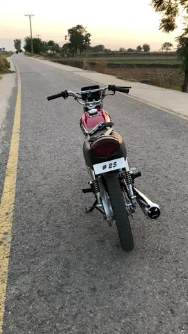 AKM    👑🔥      . . . #fearless #foryoupage #honda125lover #dontunderreviewmyvideo #growmyaccount 