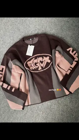 #knitted #boxy #atasan #outfit #outfitideas 