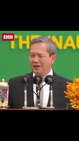 ញុម ស្រែក សម្តេចមានប្រសាសន៍ថាគ្រោងយកព្រលានយន្តហោះចាស់ធ្វេីជាconcert 😭😭 ការរៀបចំ ព្រឹត្តិការណ៍ធំៗ ដូចជាការប្រគំតន្ត្រីជាតិនឹងអន្តរជាតិ (រួមទាំង K-Pop) ផងដែរ ។  អត្ថប្រយោជន៍នៃការរៀបចំប្រគំតន្ត្រី (Concert) នៅទីតាំងនោះ  ការប្រើប្រាស់ទីតាំងដ៏ធំទូលាយនៃព្រលានយន្តហោះចាស់ សម្រាប់ការរៀបចំព្រឹត្តិការណ៍ប្រគំតន្ត្រីខ្នាតអន្តរជាតិ ដូចជា K-Pop នឹងផ្តល់ផលប្រយោជន៍យ៉ាងច្រើនដល់កម្ពុជា៖ អត្ថប្រយោជន៍ ការពង្រឹង និងលើកកម្ពស់ កេរ្តិ៍ឈ្មោះជាតិ 🇰🇭 លើកកម្ពស់កិត្តិយសជាតិ៖ បង្ហាញពីសមត្ថភាពរបស់កម្ពុជាក្នុងការរៀបចំព្រឹត្តិការណ៍កម្រិតពិភពលោកប្រកបដោយសុវត្ថិភាព និងទំនើប។ វិស័យទេសចរណ៍ ✈️ ទាក់ទាញភ្ញៀវទេសចរអន្តរជាតិ៖ ទាក់ទាញអ្នកគាំទ្រ K-Pop មកពីប្រទេសជិតខាង និងតំបន់ ដើម្បីចូលរួមព្រឹត្តិការណ៍ ដែលជំរុញទេសចរណ៍ និងចំណាយក្នុងស្រុក។ ហេដ្ឋារចនាសម្ព័ន្ធ ✨ ប្រើប្រាស់ហេដ្ឋារចនាសម្ព័ន្ធដែលមានស្រាប់៖ ផ្លូវរត់យន្តហោះអាចក្លាយជាទីលានប្រគំតន្ត្រីធំសម្បើម ដែលអាចផ្ទុកមនុស្សរាប់សែននាក់ ដោយមិនចាំបាច់សាងសង់ទីតាំងថ្មី។ លទ្ធភាព និងភាពប្លែកនៃការប្រគំតន្ត្រី K-Pop នៅទីតាំងនេះ ទំហំធំសម្បើម: ព្រលានយន្តហោះមានទំហំធំជាងទីលានប្រគំតន្ត្រីធម្មតាឆ្ងាយណាស់ ដែលអាចអនុញ្ញាតឱ្យមានការរៀបចំឆាក និងទីលានទស្សនាខ្នាតមហិមាបំផុតនៅកម្ពុជា។ នេះជាភាពប្លែកដែលទីតាំងធម្មតាមិនអាចធ្វើបាន។ ការរៀបចំ Concert នៅលើ ផ្លូវរត់យន្តហោះ នឹងក្លាយជារឿងដ៏ប្លែក និងទាក់ទាញខ្លាំង ដែលជាកត្តាផ្សព្វផ្សាយដ៏មានឥទ្ធិពលទាំងក្នុង និងក្រៅប្រទេស។ ឃេីញហេអ្នកនៅពោធិ៍ចិនតុងសំណាងមង ងៃណាគេconcertនៅព្រលានអីដេីរតែតិចដល់មង😭😭ញុមមិនត្រឹមfan kpopទេ fanដល់និយក រដ្ឋមន្ត្រីទៀតហ៎😭😭យល់ចិត្តfanមងសម្តេច។ សម្តេច Say: ព្រលានចាស់(ព្រលានយន្តហោះ អន្តរជាតិភ្នំពេញ)និងយកធ្វើកន្លែង concert ក៏បាន ដែរ មិនចាំបាច់តែកោះពេជ្រទេ លីហេ លីហេ នែសម្តេចមានប្រសាសន៍ហើយចាំកាលទៀត បើkpopមកអីមកព្រលានចាស់concertមក សម្តេចចង់ ឲkpopមកធ្វើconcertនៅព្រលានចាស់ក៏បានដែរ។ ញុមlove samdach klg គាត់alway yol pi jit fan mg យក Enhypenមកកូនស ម្តេចfan kpopទាំងមូលចាំ បើ kpopមកដឹងកូនស ម្តេចទៅចូលរួមដែរហើយ សម្តេចយល់ចិត្តfan ខ្លាំង ។ ធំខ្លាំងព្រលានចាស់#fyp #tiktok #fyp #kpop #viral 
