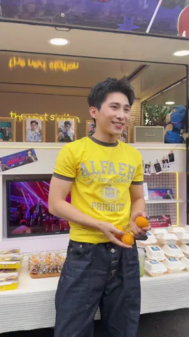 Xem Sơn.K làm ảo thuật nè 🍊#sonk #anhtraisayhi #foodtruck #thenextstation🚚 #suporttruckvietnam 