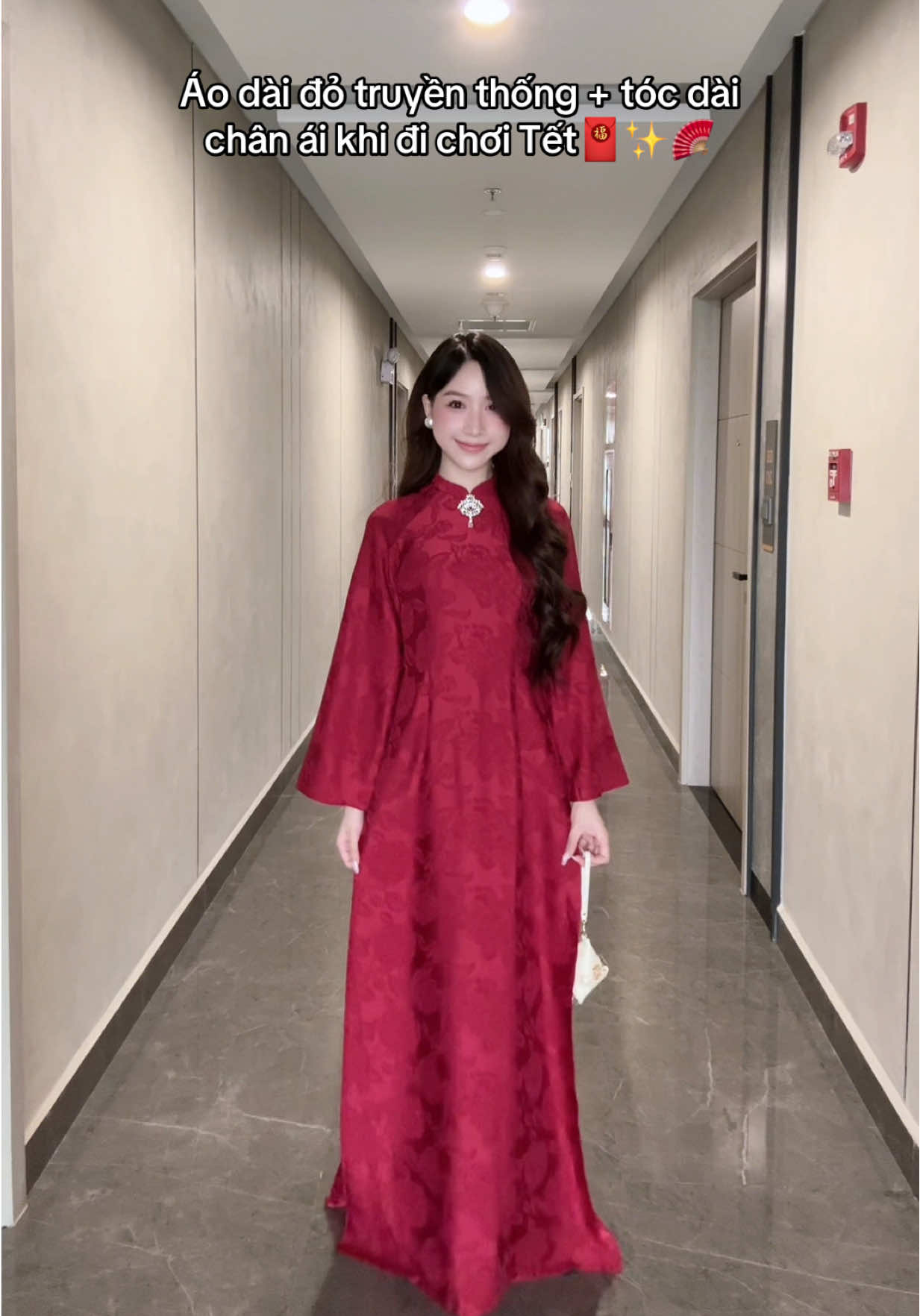 Tìm được Áo Dài đỏ chất lượng mà giá siu iu #aodai#aodaitet #aodaivietnam #aodaitruyenthong #xuhuong 