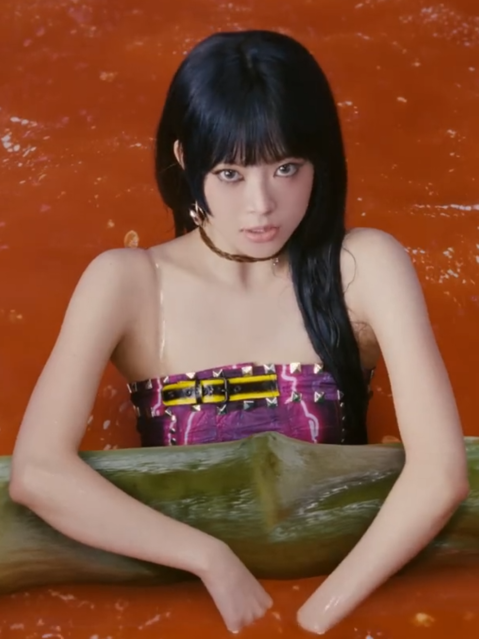 #lesserafim #spaghetti #jhope #mv #르세라핌 