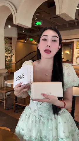 ví nhà seeme có dây đeo nhiều ngăn #ví #túi #tuixach #xuhuong 