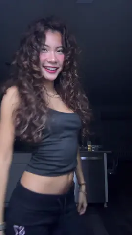 this dance had me sweating @Zoe Dang 