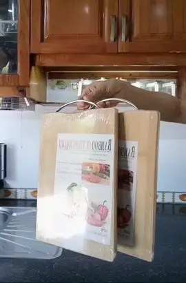 gia dụng Hương Phạm # com bo 2 thớt gỗ tre kháng khuẩn chống nấm mốc có tay cầm bền đẹp tiện ích thông minh #xuhuong 