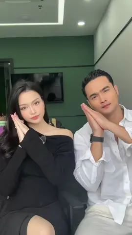 With my brother in law @Htet Aung Shine 🫶🏻🙏🏻 #maygrace #maygraceparry #မေဂရေစ့် #myanmaractress #fyppppppppppppppppppppppp 