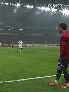 Calvin Verdonk merajai trending topik media sosial X pagi ini, Jumat (24/10). Bagaimana tidak, ia membuat bangga nama Indonesia di sepak bola Eropa. Calvin Verdonk bermain 90 menit ketika LOSC Lille menjamu tim asal Yunani PAOK Thessaloniki, Jumat dini hari WIB (24/10) di Stade Pierre-Mauroy, Prancis. #fyp #trending  #calvinverdonk #sepakbola #uefa 