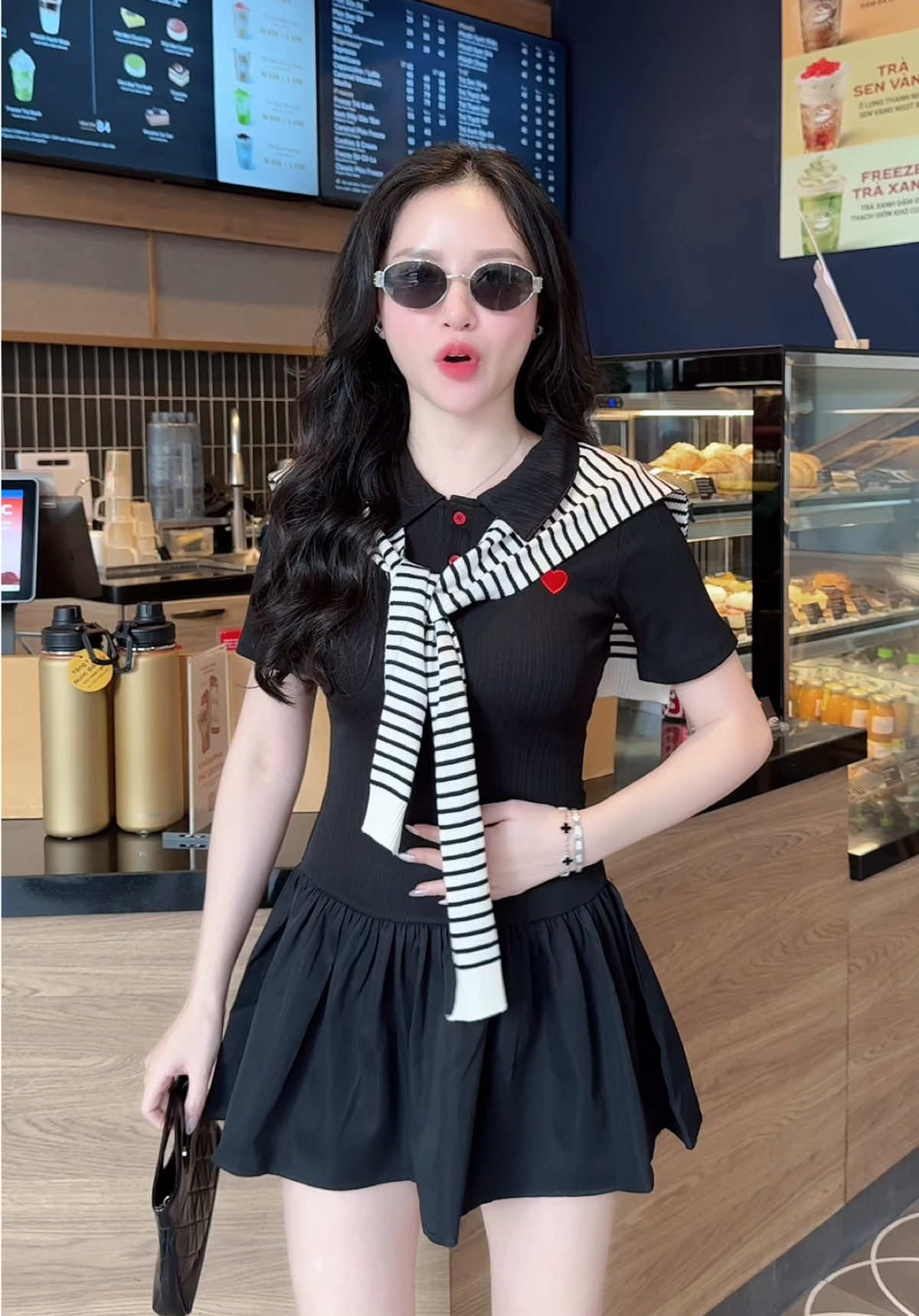 Xinh sang í mấy bà