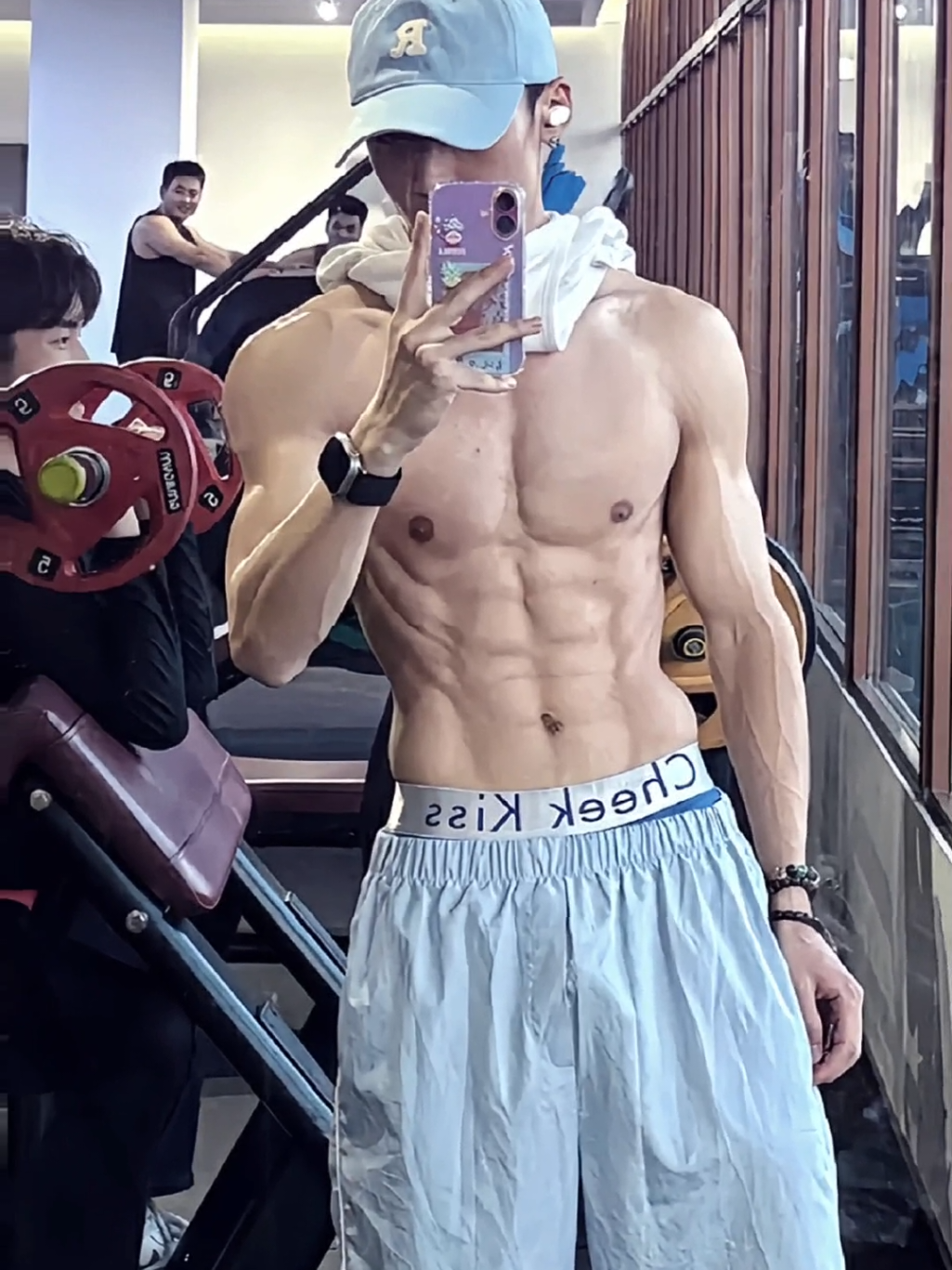 👀 #yunzhan #handsomeboy #sixpackabs #douyin #CapCut 