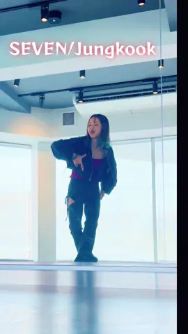 みーんな好きになっちゃうこの曲ですねん😍 何度踊っても今更でも楽しいー♡ #dance #kpop #bbaでも踊りたい　#ジョングク　#セブン