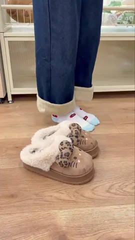 Dép xinh cỡ này không chốt hơi phí đó nha 😚 #reviewgiay #reviewgiaydepgiare #giaysneaker #giaythethao #xh                