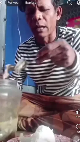 ខ្ញុំកំសត់ជាងបងផង🥹😇#ជួយ🔗🔁❤️😩