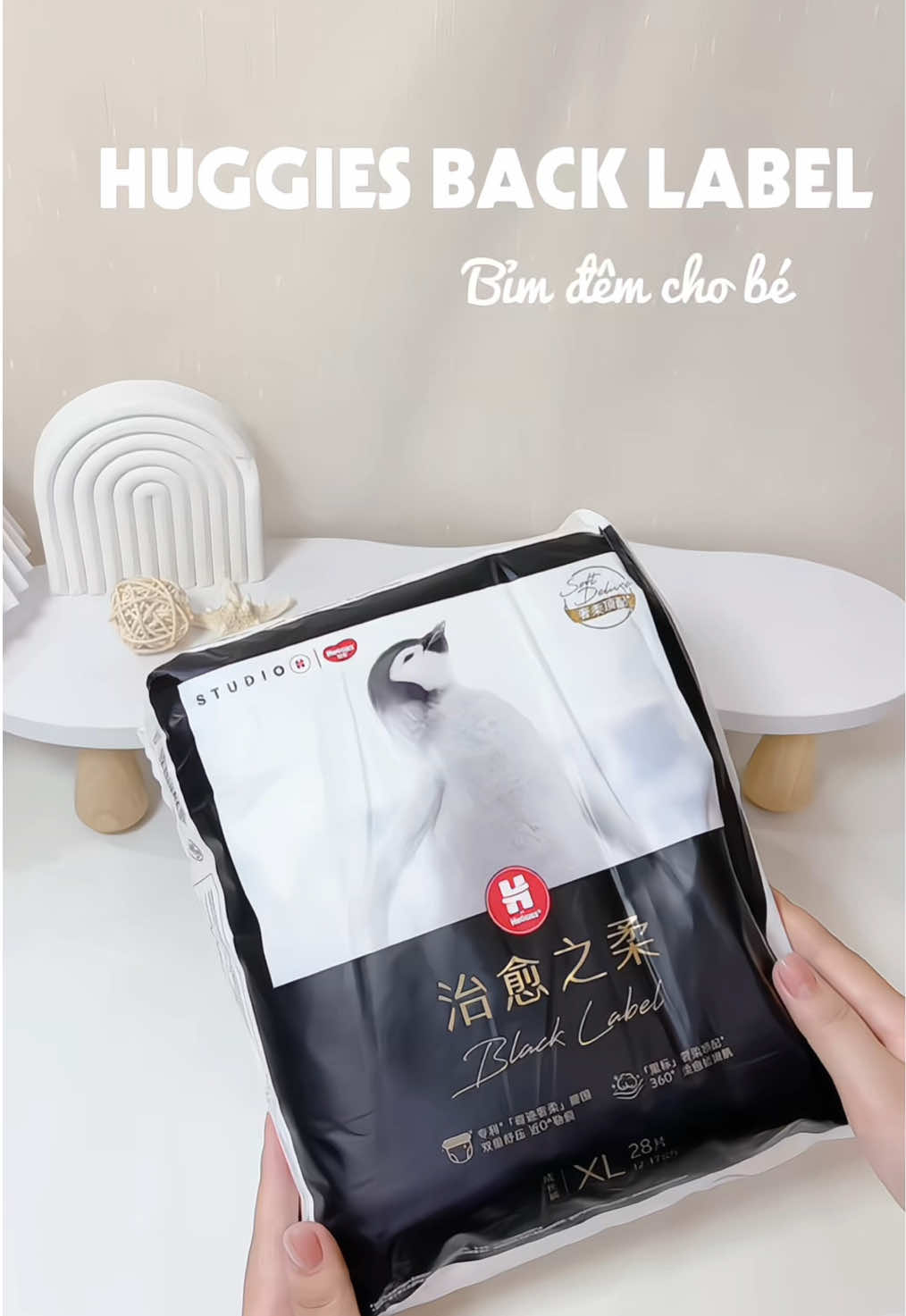 Em bỉm đêm cao cấp nhà Huggies các mom đã thử chưa ? #HuggiesBlackLabel #bimdemchobe #mevabe #minxoamemuoi #xuhuongtiktok 