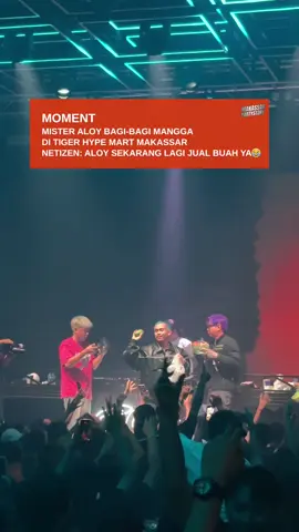 aloy lagi bagi-bagi mangga di makassar  📍Tiger Hype Mart Makassar #aloy #misteraloy #magga #makassar #tigerhypemartmakassar 