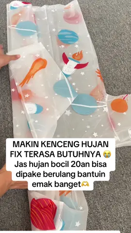 20an aja masih mikir 😀#jashujananak #mantelhujan #jashujananaklucu #jashujan #jashujanmurah 