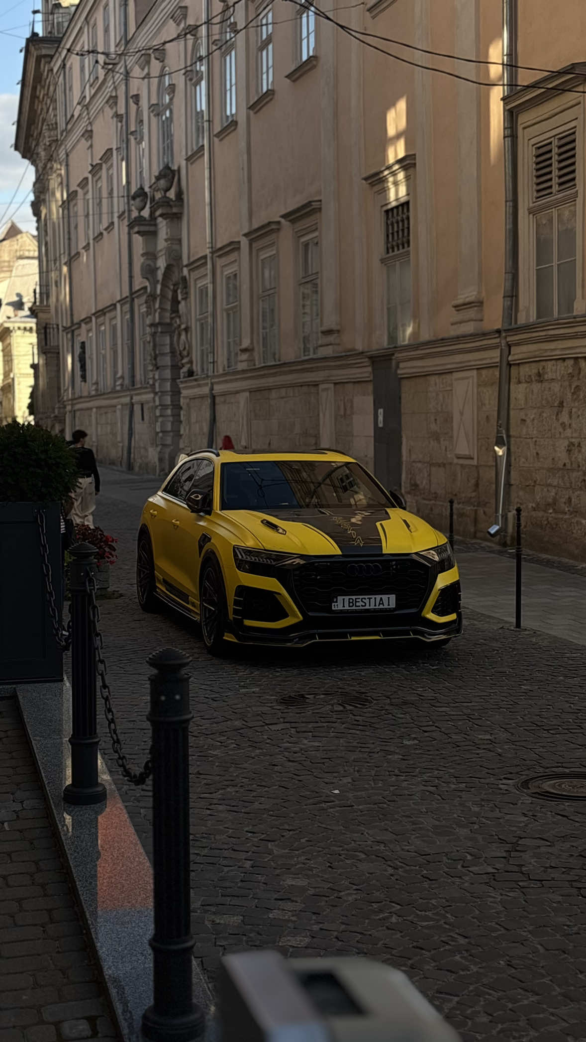 RSQ8 1/1🌍|“Bestia”| 1000+hp | owner: @Daniel CrazyDCustoms #rsq8 #audi #lvivspot #bestia #1000hp 