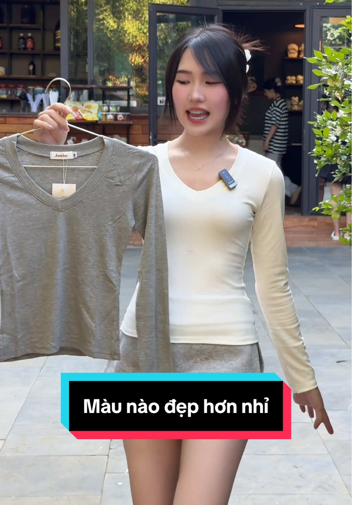 Màu nào đẹp hơn nhỉ #xuhuong #aothunnu #aothuncotton 