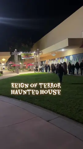 This haunted house was worth visiting😬🙌👻 #hauntedhouse #halloweenactivities #reignofterror #spookyseason #halloween 