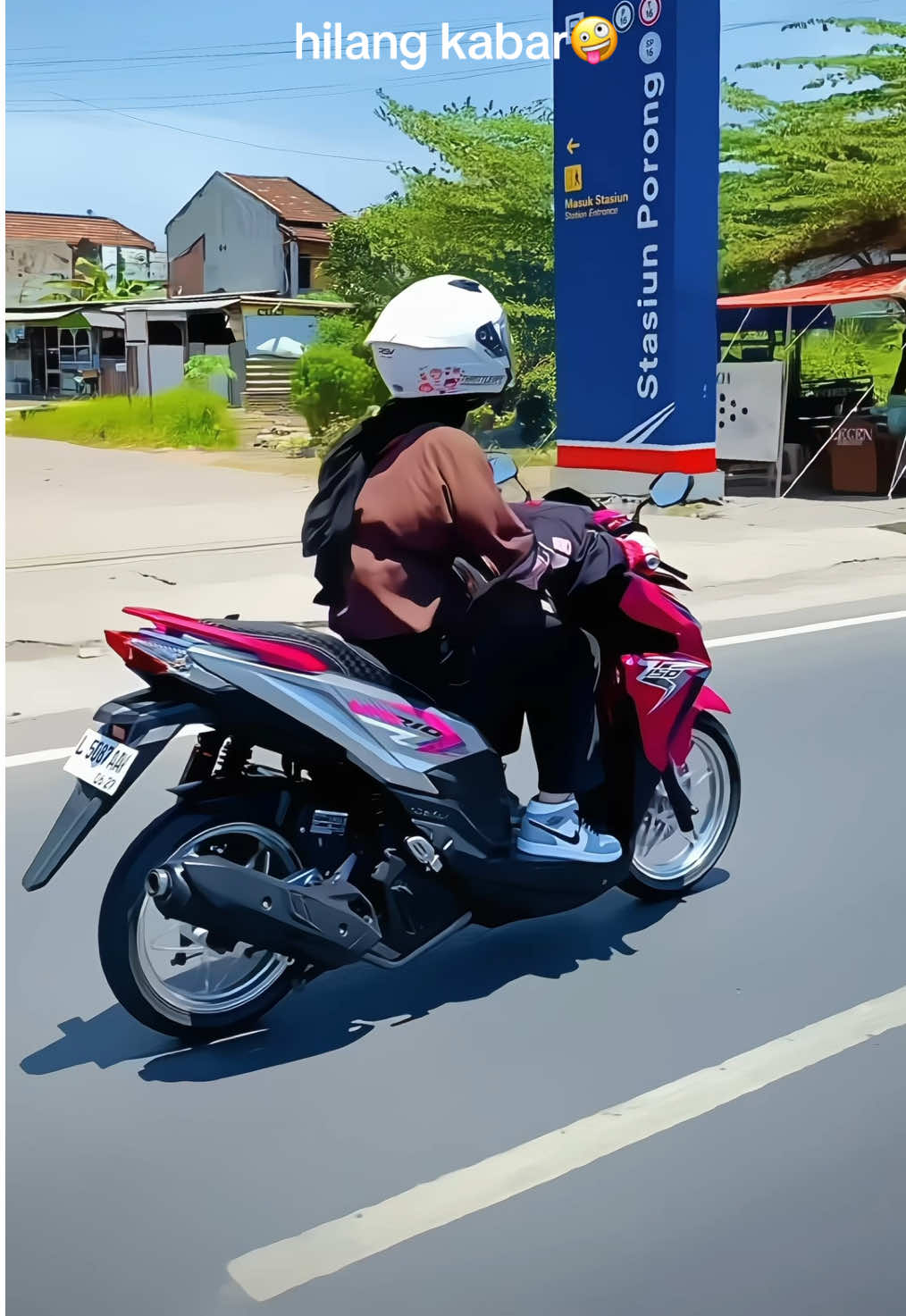 Lagi motoran cari telor gulung😂🤣 #promomakangajian #fyp #vavarioan #vavario #ladiesvariostandarcantik 