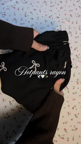 #hotpants #celanahommy #celanahotpants 