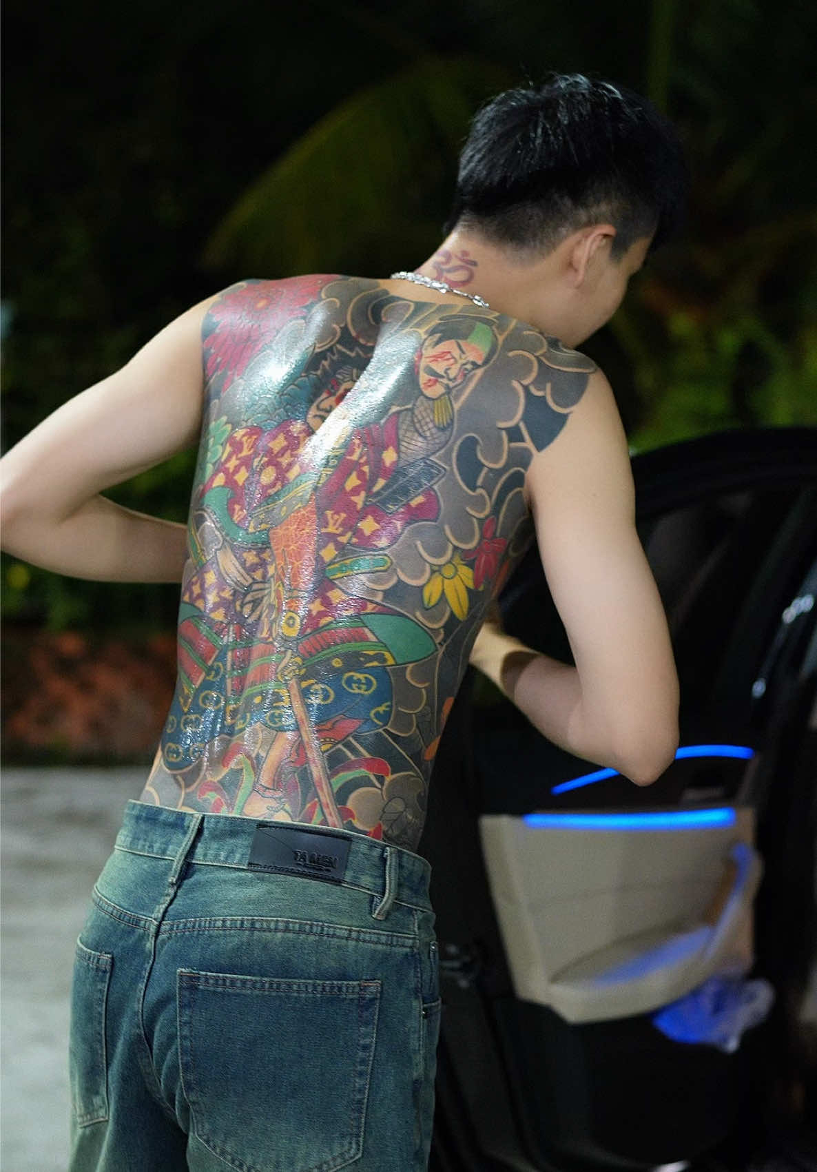 QUẦN SHORT JEAN ỐNG XUÔNG TRÊN…
