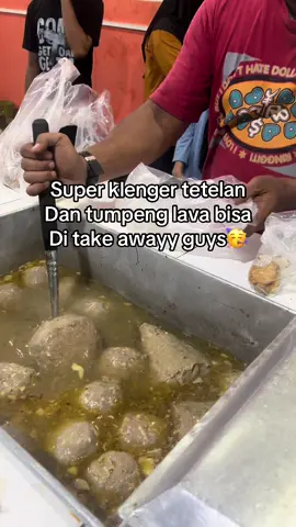 Dan incloud mie dll🤤#baksomantulmojo #kulinerjawatimur #jombang24jam #mojokerto24jam #baksojumbo 