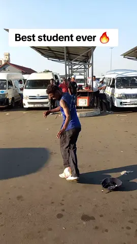 #Love #tiktok #viral #explorepage #reels @lloydiculous 