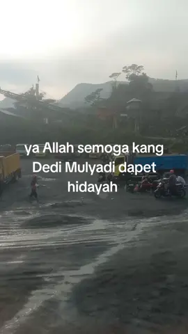 #dedimulyadi  #bapakaing  #bukaPTrumpin  #kamibutuhkerja  #tolongbukarumpin 