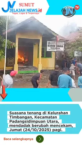P.SIDIMPUAN | LiveSumut.com - Kepulan asap hitam pekat tiba-tiba membumbung tinggi dari Kantor Lurah Timbangan, Kecamatan Padangsidimpuan Utara, Jumat (24/10/2025) pagi.  Warga yang sedang beraktivitas sontak panik dan berhamburan ke luar rumah. “Api cepat kali naik, dari belakang kantor langsung menjalar ke atap!” teriak salah satu warga yang pertama kali melihat kobaran.  Dalam sekejap, suasana sekitar kantor berubah tegang. Warga berusaha memadamkan api dengan alat seadanya, sementara petugas pemadam kebakaran segera dikerahkan ke lokasi. Menurut Kabid Damkar Pemko Padangsidimpuan, Ashadi Mukhtar, laporan pertama diterima sekitar pukul 08.50 WIB, dan armada damkar langsung meluncur ke lokasi. “Kami turunkan lima unit mobil pemadam tanker 04, 05, 06, 07, dan 08. Api baru bisa kami padamkan sekitar pukul 09.52 WIB. Alhamdulillah, tidak ada korban jiwa,” ujar Ashadi di lokasi kejadian. Meski tak menelan korban, satu unit bangunan kantor lurah hangus terbakar. Sejumlah berkas dan perlengkapan kantor ikut musnah. Kerugian ditaksir mencapai Rp160 juta. Sementara itu, dugaan awal penyebab kebakaran mengarah pada korsleting listrik dari salah satu ruangan kantor. Setelah api padam, petugas bersama warga masih tampak sibuk membersihkan puing-puing sisa kebakaran.  Bau gosong menyelimuti udara, menyisakan pemandangan memilukan dari bangunan yang kini tinggal arang dan abu. Ashadi mengingatkan masyarakat agar tetap waspada terhadap potensi kebakaran, terutama di musim panas seperti saat ini. “Periksa kabel, stop kontak, dan peralatan listrik di rumah maupun kantor. Jangan tunggu sampai musibah datang baru sadar,” pesannya tegas. Kini, Kantor Lurah Timbangan menjadi saksi bisu bagaimana percikan kecil bisa meluluhlantakkan tempat pengabdian masyarakat itu dalam hitungan menit. (JN-Irul)
