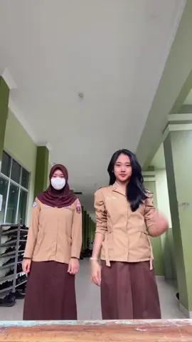 ada apa dengan b1?