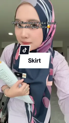 Pekeliling ni dah lama, tapi i baru nak pakai. I rasa i kena pakai seluar jugak senang nak buat kerja dekat koop, sebab hampir tiap hari ada je supplier call bagitahu nak hantar barang lah, nak datang hantar sample barang lah, nak siapkan order hamper sekolah la.  I banyak bergerak, jadi kena pakai seluar jugak😆  Cikgu2 lain dah pakai ke blouse dekat sekolah? #schoollife #schoolteacher #blousepenjawatawam 