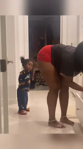 😂😂 funny kids content videos flirt with adult  #funnykids #viralvideo #flirting #fypシ゚viral #parentsoftiktok 