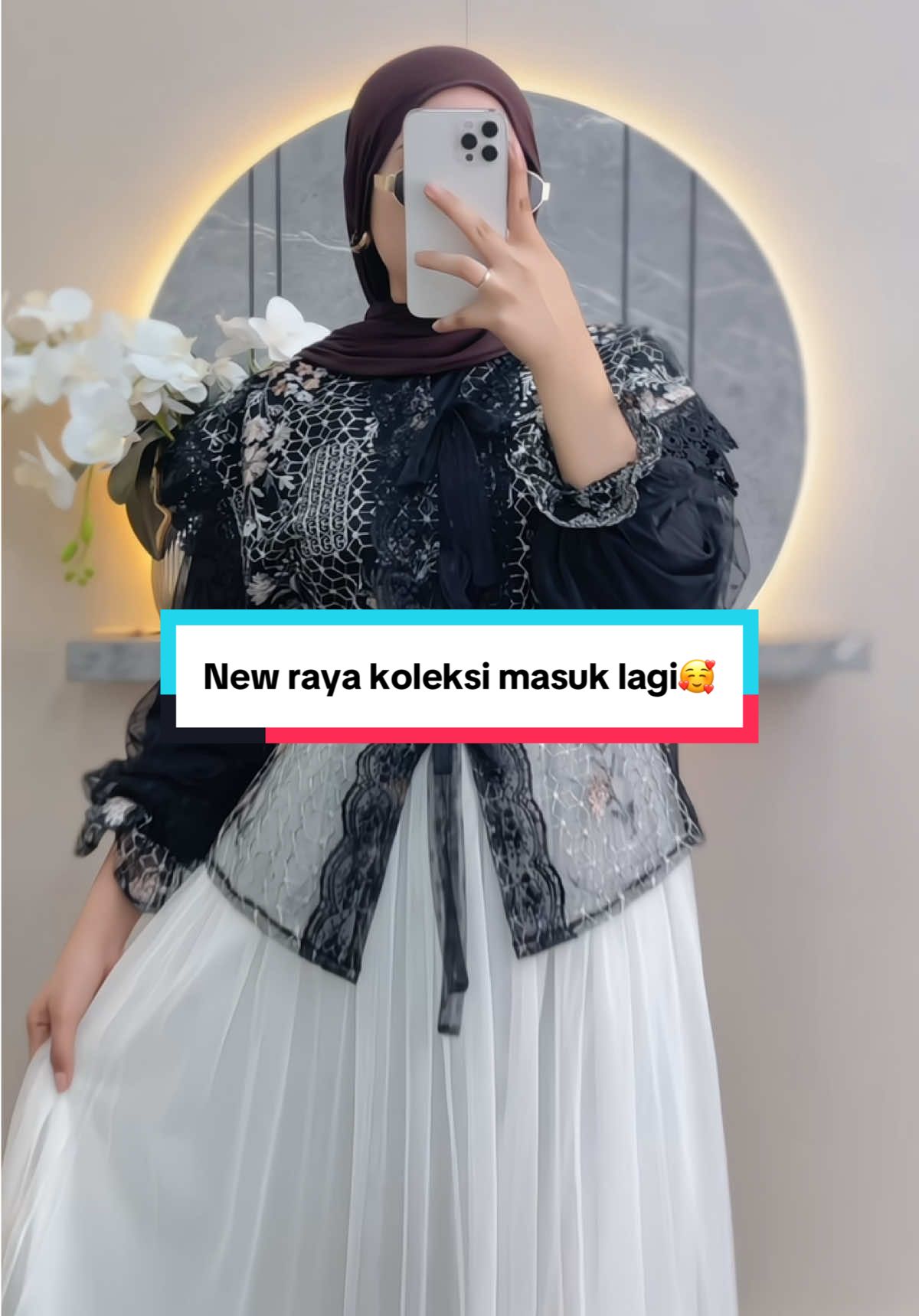 Masyaallah tabarakahllah🥰😍koleksi raya cetar🥰😍#promomakangajian #promoseruweekend #gajiansale #paydaysale #semogafyp #ootdcasual #virall #ootdhijab #dress #rayacollection 
