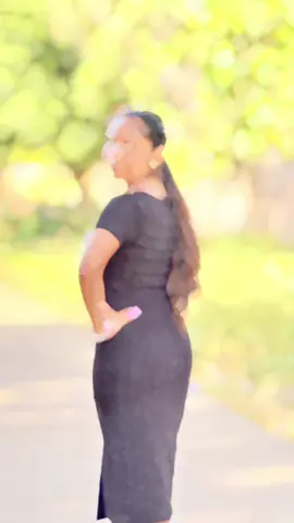 #srilankan_tik_tok🇱🇰 #treandingsong #everyone #followers #millionaudition #viral?tiktok🥰 #5000k #view #comment #challenges #black #@Sujee Brayant #@🦋°•Mr_Blue 🧿 @Roni #