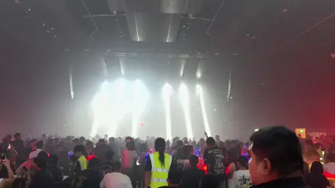 เพลงโดนใจ ไม่เต้นได้ 😍