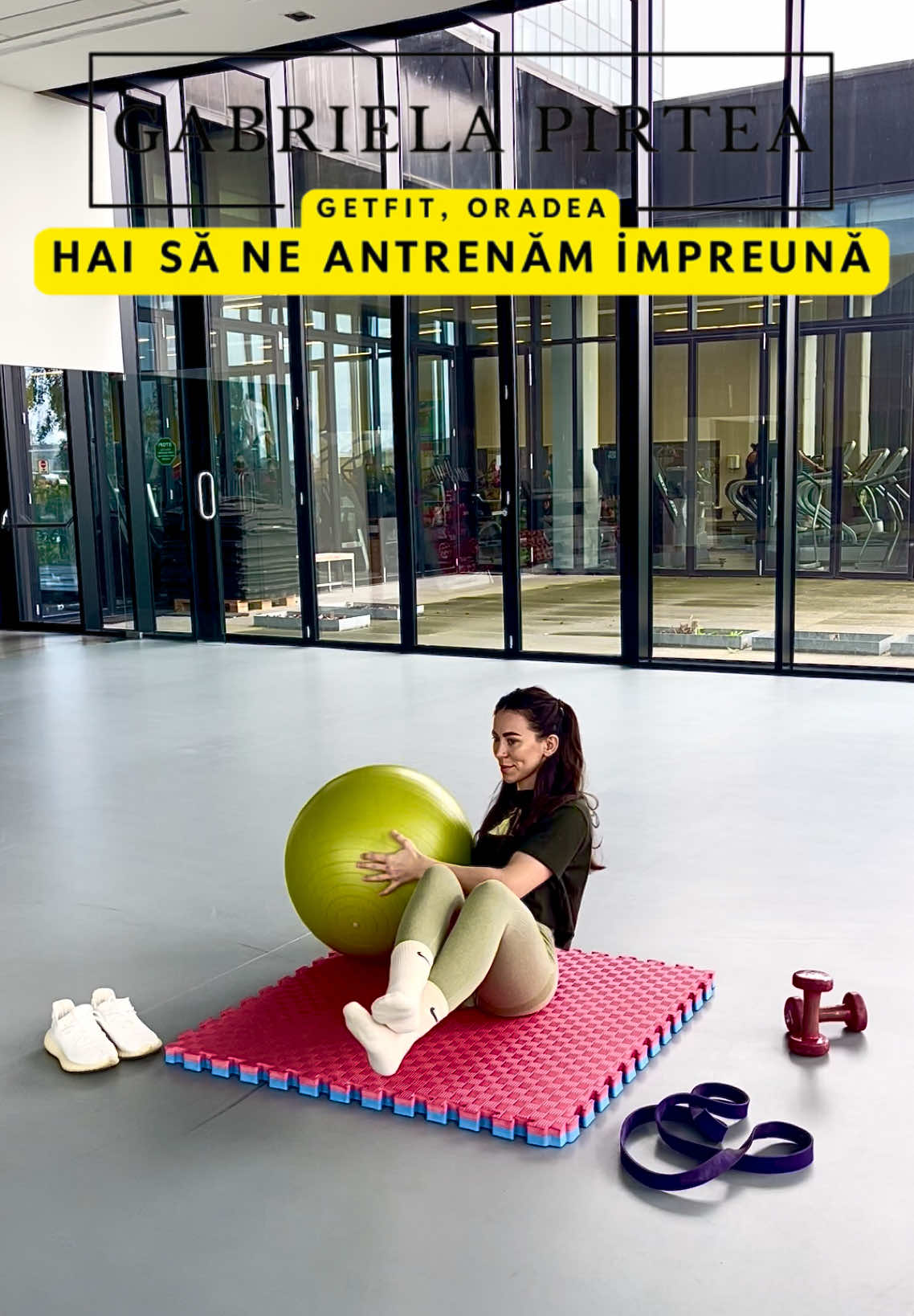 Femeile au nevoie de un tip de antrenament adaptat în totalitate nevoilor lor. De aceea lucrez exclusiv cu doamne și domnișoare. 👸 Aici nu există presiune, ci doar încurajare, ghidare și rezultate. Nu trebuie să îți fie teamă să începi. Antrenamentele sunt adaptate nivelului tău, într-un spațiu unde confortul și progresul merg mână în mână. 🌸 ____________________ #fyp #personaltrainer #foryou #workout #viral 