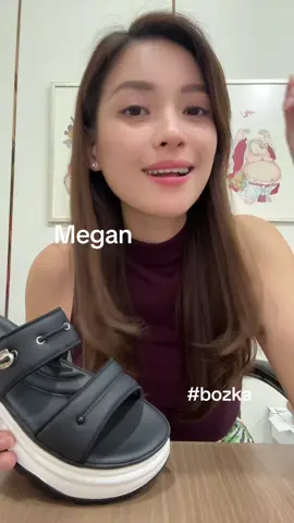 Sandal wedges wanita modern. #gayawanita #sandalwanita #wedges 