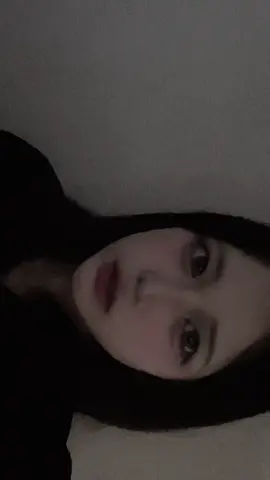 乾燥で唇の血色がとても良い。ヒリヒリするけど#fypシ #07 