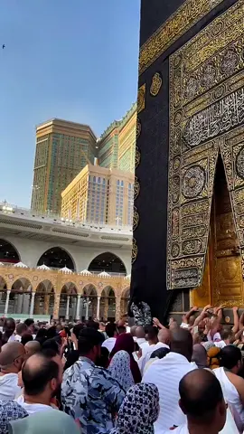 اپنی عطا سے بلواےنہ مجھ کو بھی کعبہ دیکھنا یہ ہے ❤️🥀♥️#viral #islamic_video #trending #foryou #kaba 