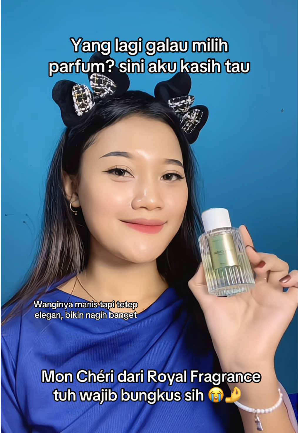 Pake Mon Chéri dari Royal Fragrance lewat dikit langsung jadi pusat perhatian🥰🫶🏻 #royalfragrance #royalfragrancemoncheri #parfumviral #parfumereccomended 